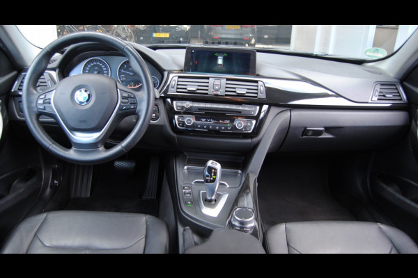 BMW 3 Serie Touring 6 maanden garantie! 318i Corp L Hi Ex