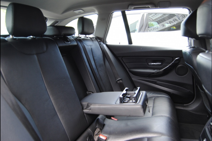 BMW 3 Serie Touring 6 maanden garantie! 318i Corp L Hi Ex