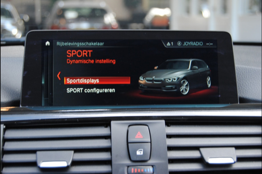 BMW 3 Serie Touring 6 maanden garantie! 318i Corp L Hi Ex