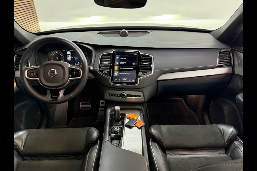 Volvo XC90 2.0 T8 Recharge AWD R-Design | Ultimate Dark Edition | Heico-sportuitlaten | 7p | Pano | 360° Camera | Thunder Grey