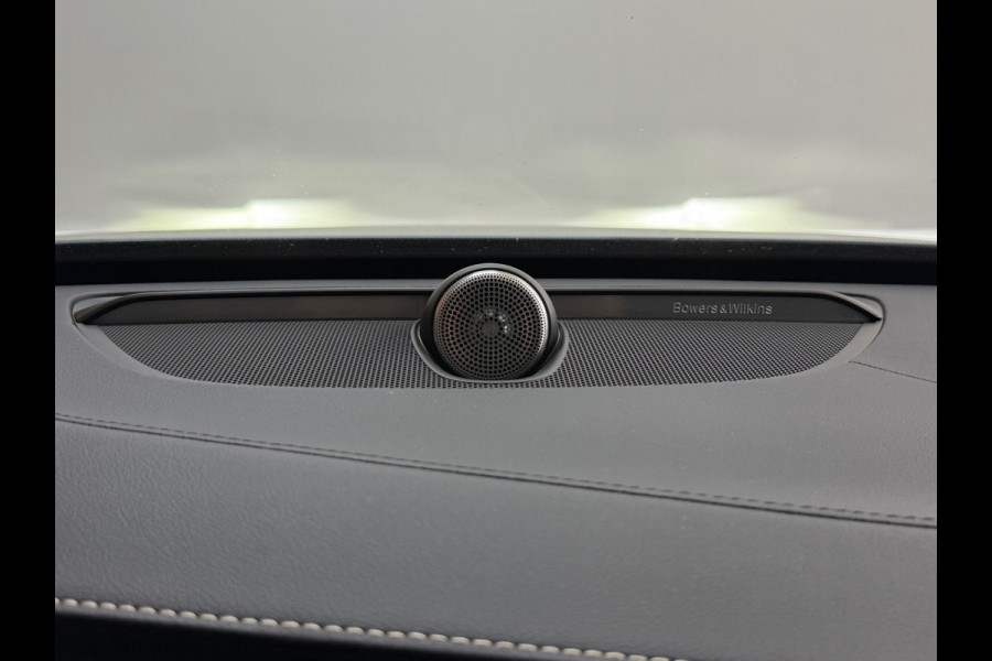 Volvo XC90 2.0 T8 Recharge AWD R-Design | Ultimate Dark Edition | Heico-sportuitlaten | 7p | Pano | 360° Camera | Thunder Grey