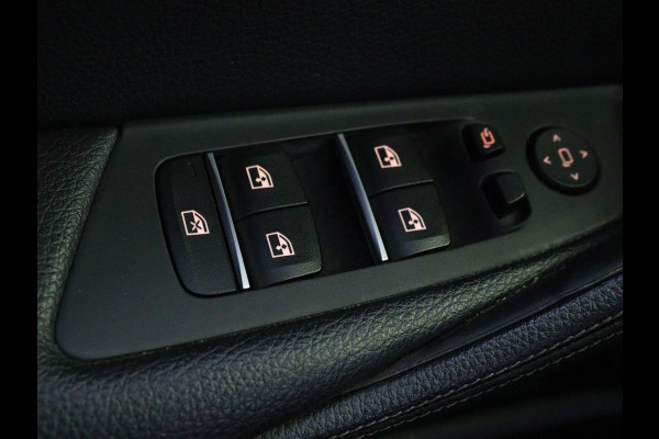 BMW 5 Serie 520i High Executive M-Sport | Trekhaak | Leder | Cruise Control | Navigatie | Stoelverwarming | LED | LMV 20
