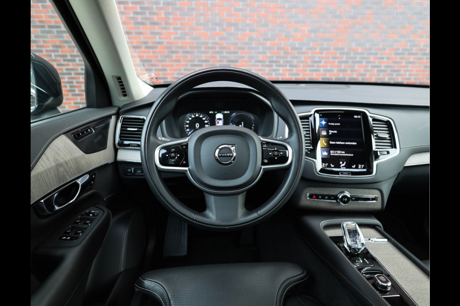 Volvo XC90 T8 Recharge AWD *Luchtvering*Pano*Trekhaak*