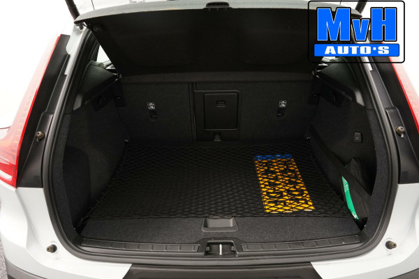 Volvo XC40 1.5 T3 Momentum Pro 163PK|360ºCAM|Intellisafe|NAP