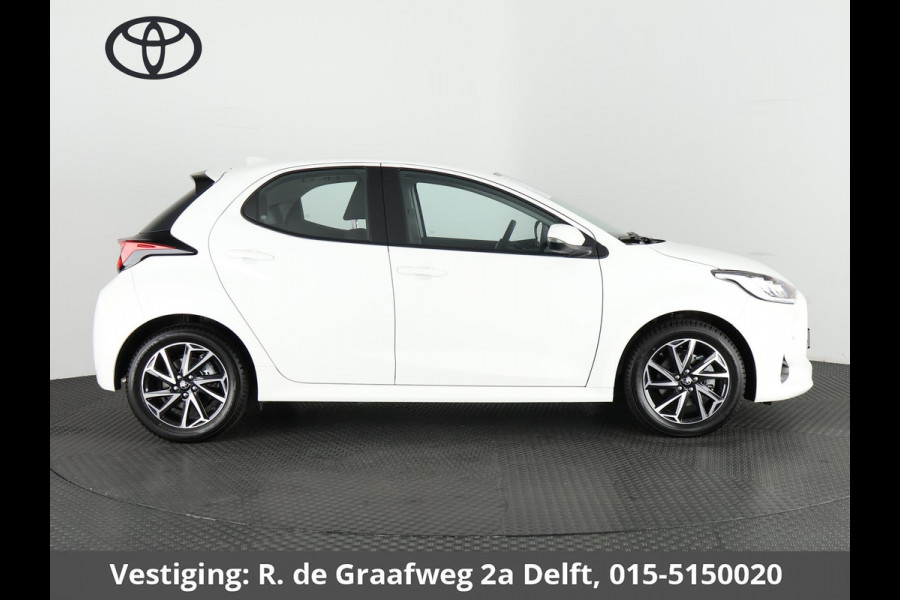 Toyota Yaris 1.5 Hybrid 115 Dynamic | Adaptief Cruise Control | Parkeerhulpcamera | Apple Carplay & AndroidAUTO |