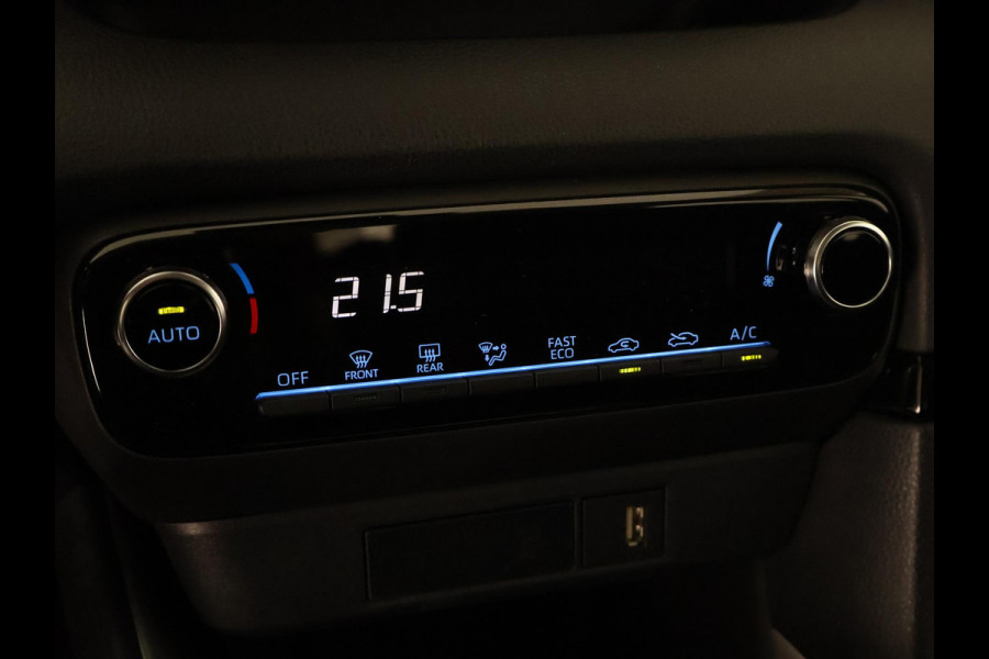 Toyota Yaris 1.5 Hybrid 115 Dynamic | Adaptief Cruise Control | Parkeerhulpcamera | Apple Carplay & AndroidAUTO |