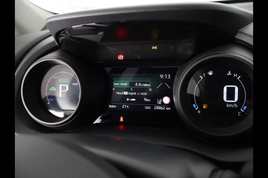 Toyota Yaris 1.5 Hybrid 115 Dynamic | Adaptief Cruise Control | Parkeerhulpcamera | Apple Carplay & AndroidAUTO |