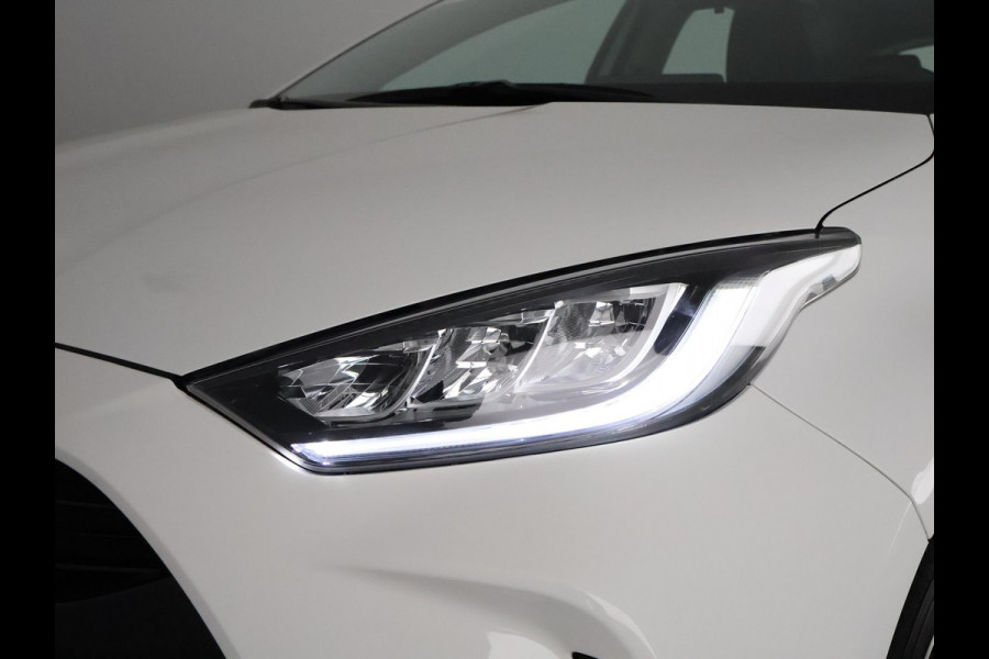 Toyota Yaris 1.5 Hybrid 115 Dynamic | Adaptief Cruise Control | Parkeerhulpcamera | Apple Carplay & AndroidAUTO |