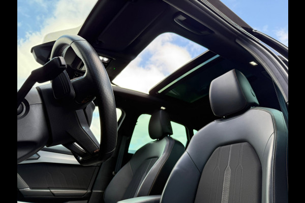 CUPRA Formentor 1.4 e-Hybrid VZ Performance - Automaat - Panoramadak - Navi - Org.NL