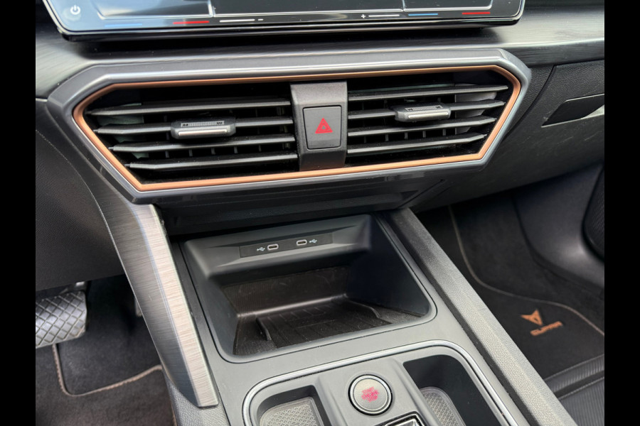 CUPRA Formentor 1.4 e-Hybrid VZ Performance - Automaat - Panoramadak - Navi - Org.NL