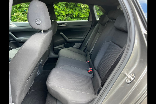Volkswagen Polo 1.0 TSI Highline Business R | Virtual | Carplay | Navi |