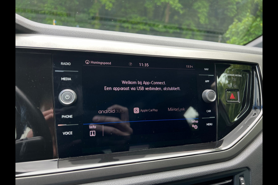 Volkswagen Polo 1.0 TSI Highline Business R | Virtual | Carplay | Navi |