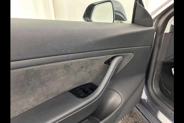 Tesla Model 3 Performance AWD 75 kWh [ 3-Fase ] (INCL-BTW) Aut. *PANO | AUTO-PILOT | NAPPA-LEATHER | KEYLESS | FULL-LED | MEMORY-PACK | SURROUND-VIEW | DAB | CARPLAY | DIGI-COCKPIT | LANE-ASSIST | COMFORT-SEATS | 20"ALU*