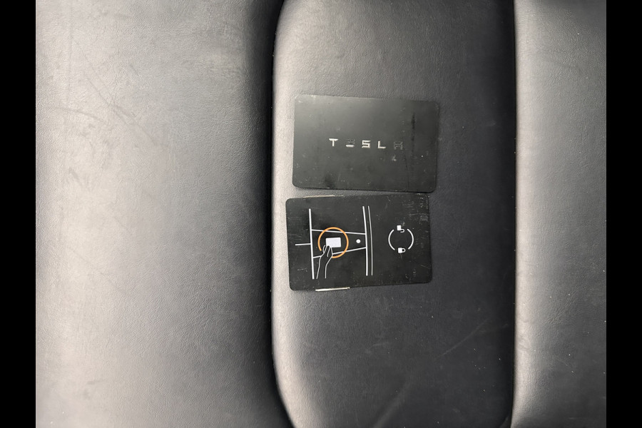 Tesla Model 3 Performance AWD 75 kWh [ 3-Fase ] (INCL-BTW) Aut. *PANO | AUTO-PILOT | NAPPA-LEATHER | KEYLESS | FULL-LED | MEMORY-PACK | SURROUND-VIEW | DAB | CARPLAY | DIGI-COCKPIT | LANE-ASSIST | COMFORT-SEATS | 20"ALU*