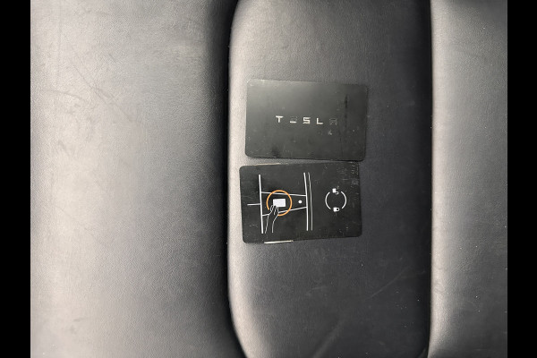 Tesla Model 3 Performance AWD 75 kWh [ 3-Fase ] (INCL-BTW) Aut. *PANO | AUTO-PILOT | NAPPA-LEATHER | KEYLESS | FULL-LED | MEMORY-PACK | SURROUND-VIEW | DAB | CARPLAY | DIGI-COCKPIT | LANE-ASSIST | COMFORT-SEATS | 20"ALU*