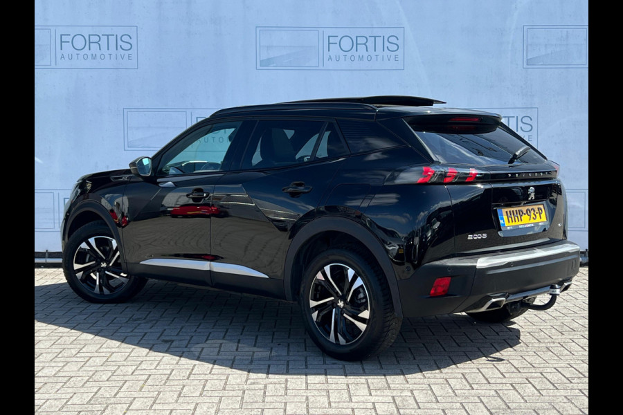 Peugeot 2008 1.2 PureTech GT Pack PANO | CAMERA | TREKHAAK | CARPLAY | ! 2DE PINKSTERDAG GEOPEND VAN 10:00 UUR T/M 17:00 UUR