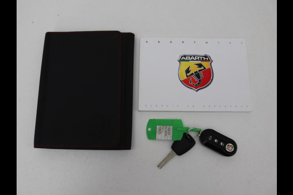 Fiat 500 1.4 T-Jet Abarth Competizione | 180 PK | Automaat | Sportstoelen | Airco | bi-xenon koplampen | Bluetooth | DAB | KMV 17