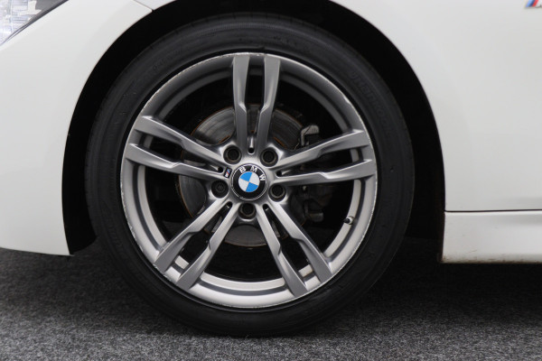 BMW 3 Serie Touring 318i Edition M Sport Shadow Executive