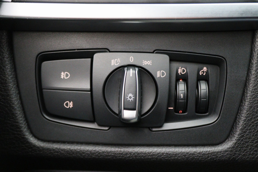 BMW 3 Serie Touring 318i Edition M Sport Shadow Executive