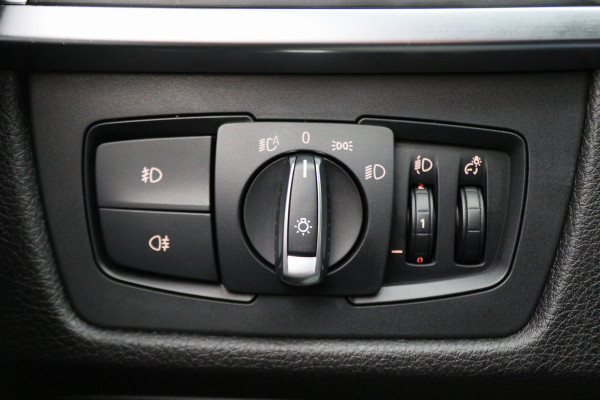 BMW 3 Serie Touring 318i Edition M Sport Shadow Executive