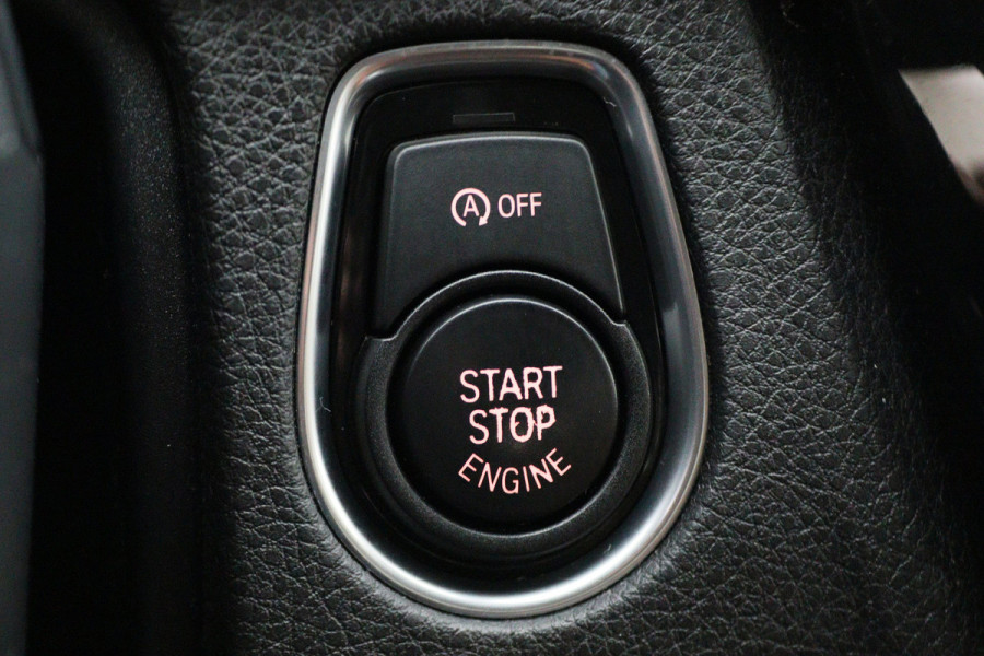 BMW 3 Serie Touring 318i Edition M Sport Shadow Executive