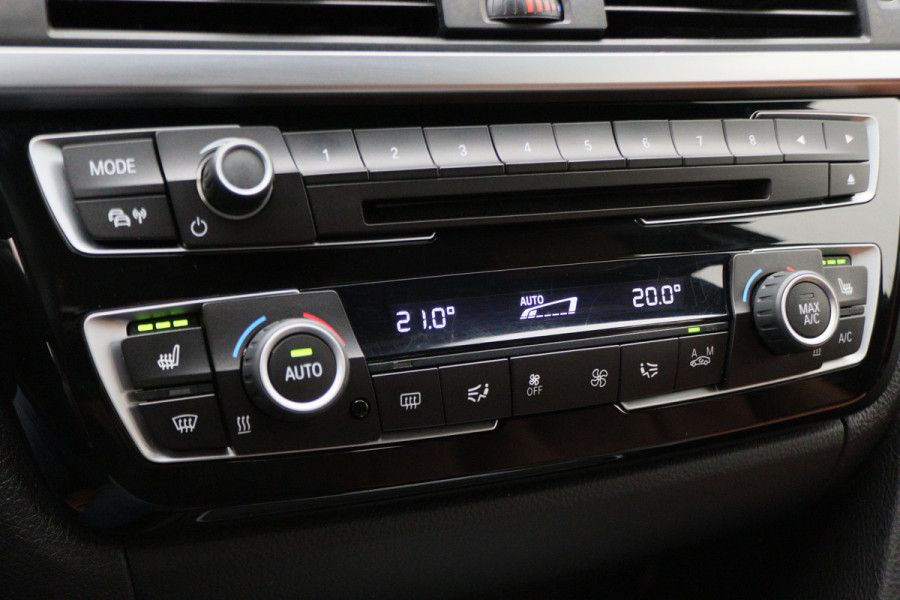 BMW 3 Serie Touring 318i Edition M Sport Shadow Executive