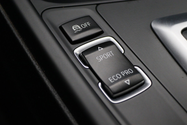 BMW 3 Serie Touring 318i Edition M Sport Shadow Executive