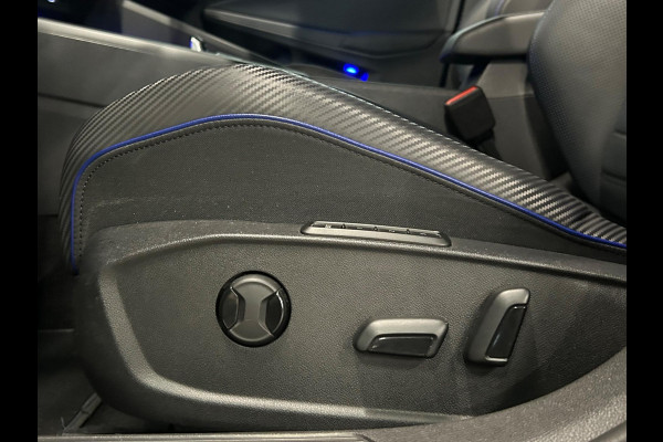 Volkswagen Golf 2.0 TSI R 4Motion | AKRAPOVIC | PANO | IQ LIGHTS | BLACK PACK