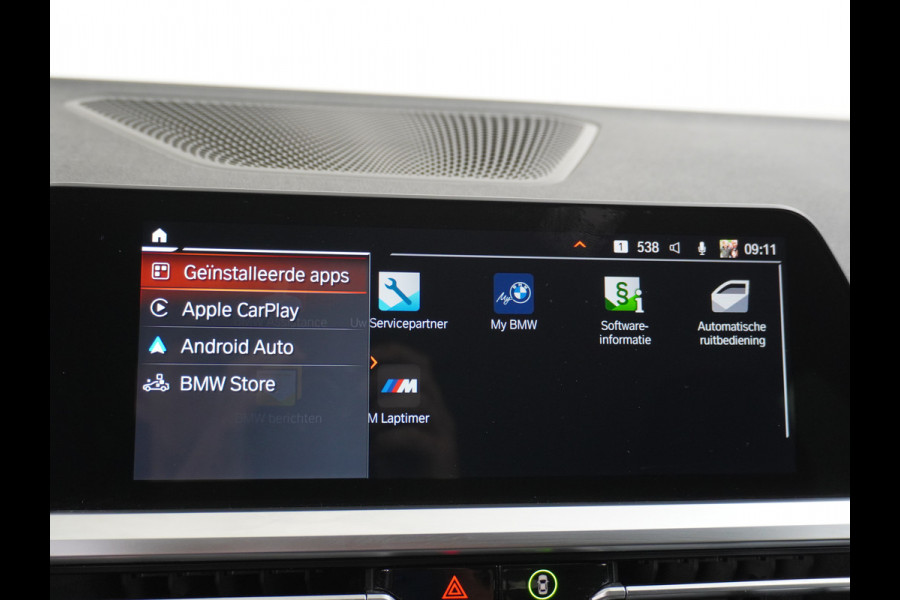 BMW 3 Serie Touring 318I 157PK Autom.-8 Sport Line Trekhaak Leder Apple Carplay Android Auto Navi Pro Live Cockpit Pro Active Cruise Control Comfort Access BMW Digital Key Elek.Achterklep Bluetooth Pdc Led Business Edition 1e Eigenaar