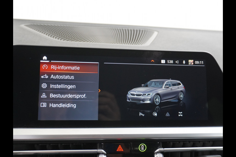 BMW 3 Serie Touring 318I 157PK Autom.-8 Sport Line Trekhaak Leder Apple Carplay Android Auto Navi Pro Live Cockpit Pro Active Cruise Control Comfort Access BMW Digital Key Elek.Achterklep Bluetooth Pdc Led Business Edition 1e Eigenaar