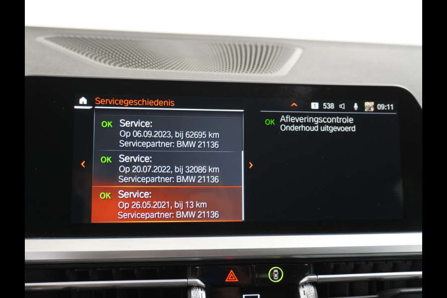 BMW 3 Serie Touring 318I 157PK Autom.-8 Sport Line Trekhaak Leder Apple Carplay Android Auto Navi Pro Live Cockpit Pro Active Cruise Control Comfort Access BMW Digital Key Elek.Achterklep Bluetooth Pdc Led Business Edition 1e Eigenaar