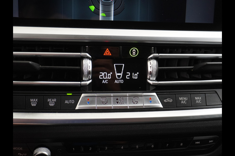 BMW 3 Serie Touring 318I 157PK Autom.-8 Sport Line Trekhaak Leder Apple Carplay Android Auto Navi Pro Live Cockpit Pro Active Cruise Control Comfort Access BMW Digital Key Elek.Achterklep Bluetooth Pdc Led Business Edition 1e Eigenaar