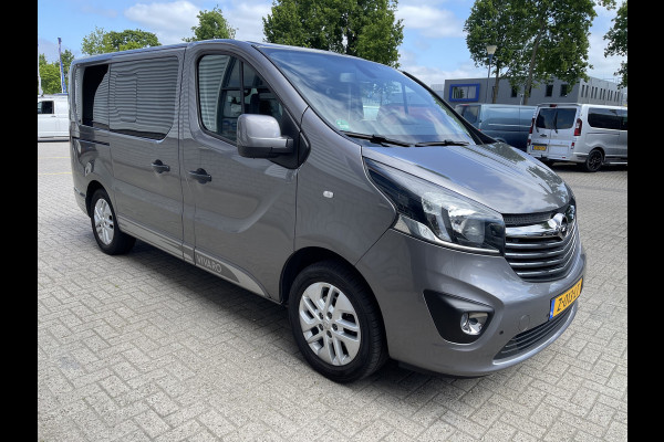 Opel Vivaro Combi 1.6 CDTI 120pk L1H1 Innovation / 8 persoons / vaste prijs rijklaar € 21.950 marge / vrij van btw / euro 6 diesel / airco / cruise / camera / trekhaak / metallic lak / lichtmetalen velgen