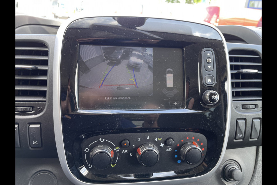 Opel Vivaro Combi 1.6 CDTI 120pk L1H1 Innovation / 8 persoons / vaste prijs rijklaar € 21.950 marge / vrij van btw / euro 6 diesel / airco / cruise / camera / trekhaak / metallic lak / lichtmetalen velgen