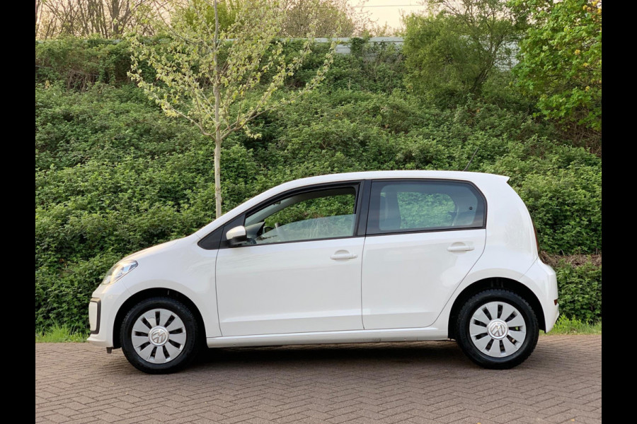 Volkswagen up! 1.0 BMT move up! 5 DEURS AIRCO LUXE 2018 ! ! ! NIEUWE APK !