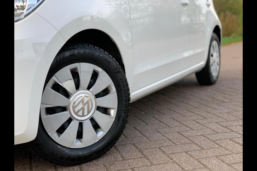 Volkswagen up! 1.0 BMT move up! 5 DEURS AIRCO LUXE 2018 ! ! ! NIEUWE APK !