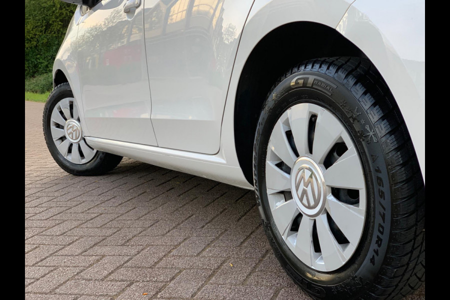 Volkswagen up! 1.0 BMT move up! 5 DEURS AIRCO LUXE 2018 ! ! ! NIEUWE APK !