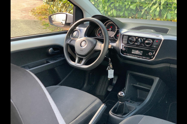 Volkswagen up! 1.0 BMT move up! 5 DEURS AIRCO LUXE 2018 ! ! ! NIEUWE APK !