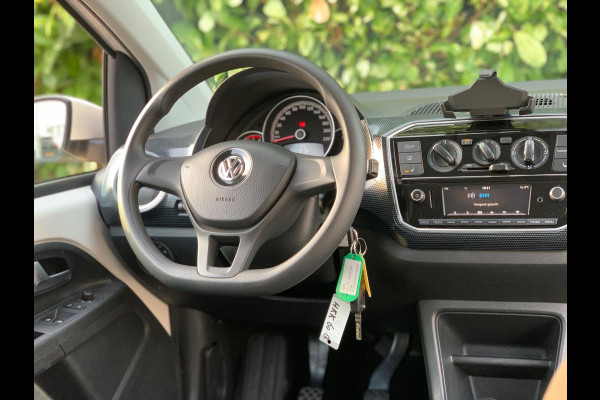 Volkswagen up! 1.0 BMT move up! 5 DEURS AIRCO LUXE 2018 ! ! ! NIEUWE APK !