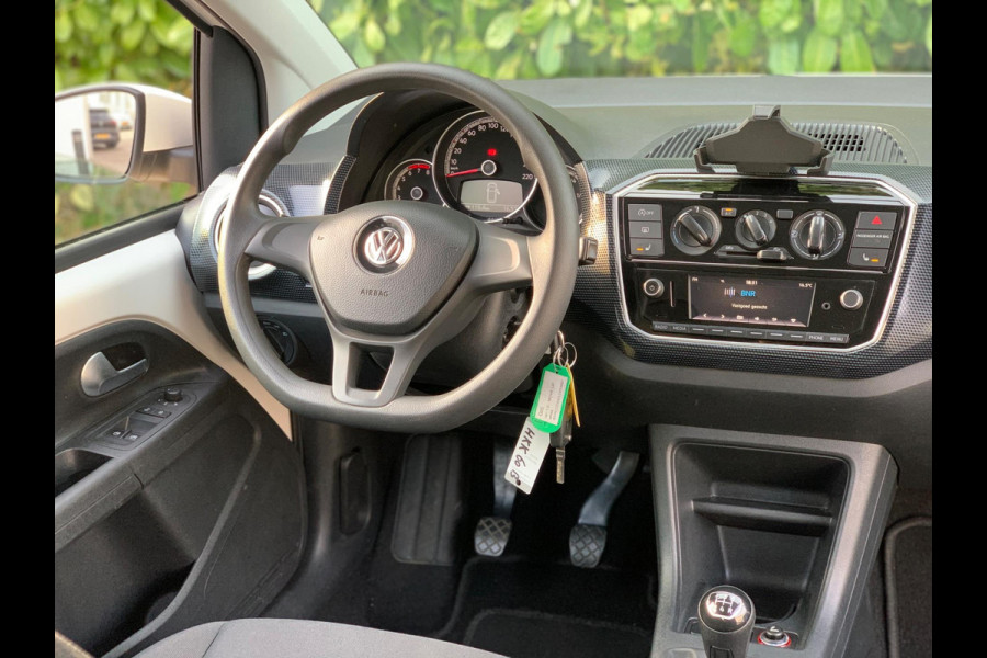 Volkswagen up! 1.0 BMT move up! 5 DEURS AIRCO LUXE 2018 ! ! ! NIEUWE APK !