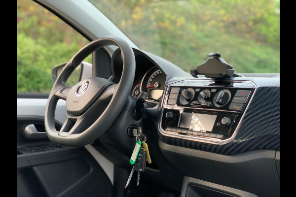 Volkswagen up! 1.0 BMT move up! 5 DEURS AIRCO LUXE 2018 ! ! ! NIEUWE APK !