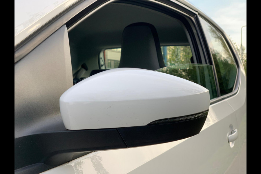 Volkswagen up! 1.0 BMT move up! 5 DEURS AIRCO LUXE 2018 ! ! ! NIEUWE APK !