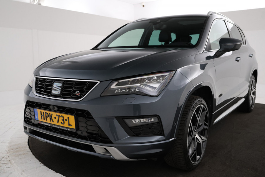 Seat Ateca 1.5 TSI FR Business Intense Black FR, LEER, Cruise Control, Panoramadak, Parkeer Sensoren