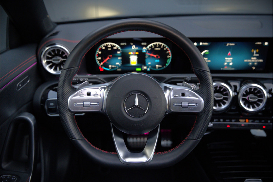 Mercedes-Benz CLA-Klasse Shooting Brake 250 e AMG Line | Panoramadak | Stoelverwarming | Cruise Control | Camera | Apple Carplay | Ambiance Verlichting | Night Pakket | Keyless | Dealer Onderhouden | Dodehoekdetectie