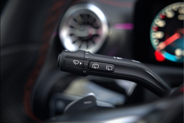 Mercedes-Benz CLA-Klasse Shooting Brake 250 e AMG Line | Panoramadak | Stoelverwarming | Cruise Control | Camera | Apple Carplay | Ambiance Verlichting | Night Pakket | Keyless | Dealer Onderhouden | Dodehoekdetectie