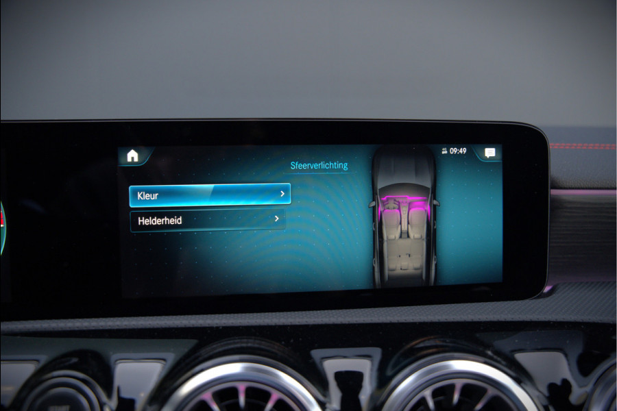 Mercedes-Benz CLA-Klasse Shooting Brake 250 e AMG Line | Panoramadak | Stoelverwarming | Cruise Control | Camera | Apple Carplay | Ambiance Verlichting | Night Pakket | Keyless | Dealer Onderhouden | Dodehoekdetectie