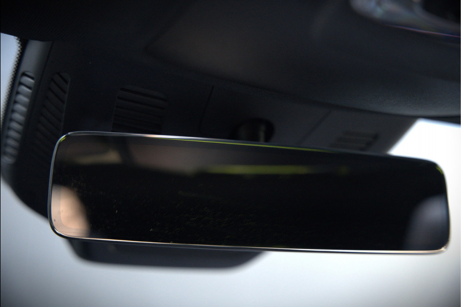 Mercedes-Benz CLA-Klasse Shooting Brake 250 e AMG Line | Panoramadak | Stoelverwarming | Cruise Control | Camera | Apple Carplay | Ambiance Verlichting | Night Pakket | Keyless | Dealer Onderhouden | Dodehoekdetectie
