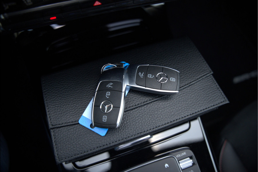 Mercedes-Benz CLA-Klasse Shooting Brake 250 e AMG Line | Panoramadak | Stoelverwarming | Cruise Control | Camera | Apple Carplay | Ambiance Verlichting | Night Pakket | Keyless | Dealer Onderhouden | Dodehoekdetectie