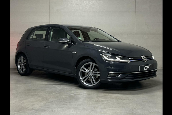 Volkswagen Golf 1.5 TSI 17'' R-Line Massage ACC Carplay NAP