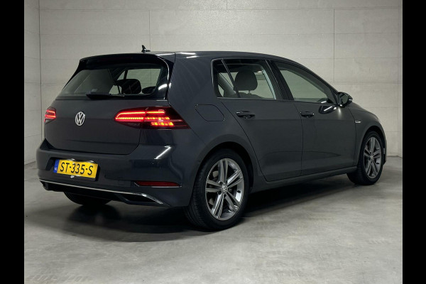 Volkswagen Golf 1.5 TSI 17'' R-Line Massage ACC Carplay NAP